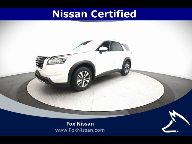 2024 Nissan Pathfinder SL