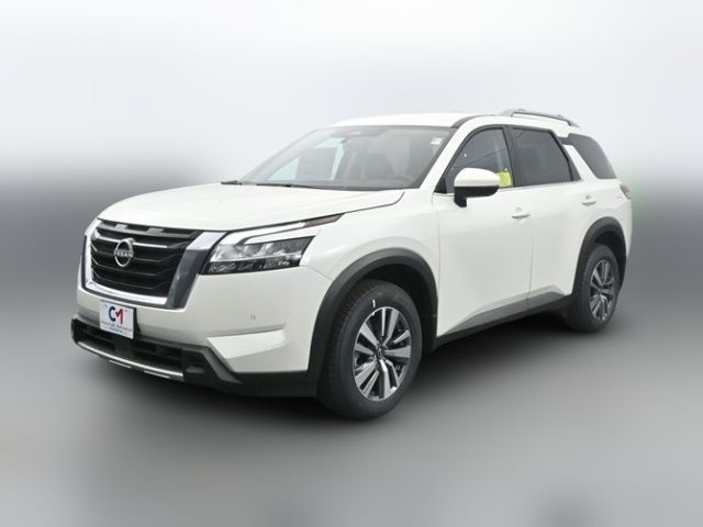 2024 Nissan Pathfinder SL