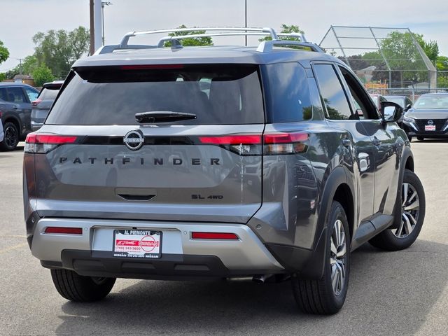 2024 Nissan Pathfinder SL