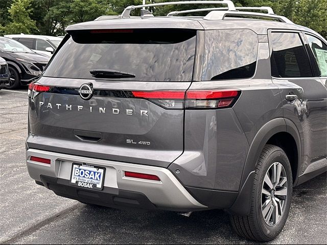 2024 Nissan Pathfinder SL