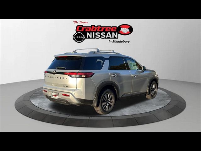 2024 Nissan Pathfinder SL