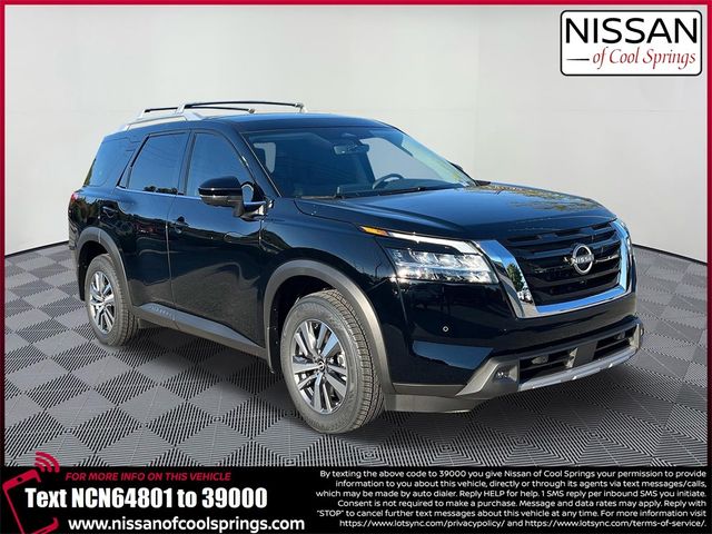 2024 Nissan Pathfinder SL