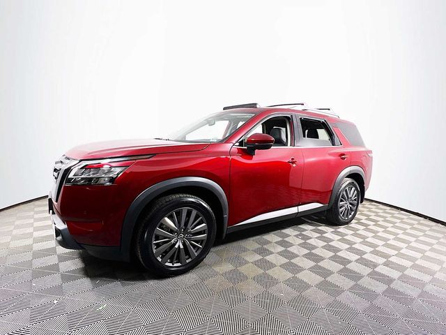 2024 Nissan Pathfinder SL