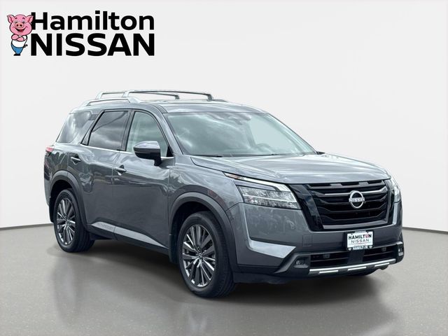 2024 Nissan Pathfinder SL