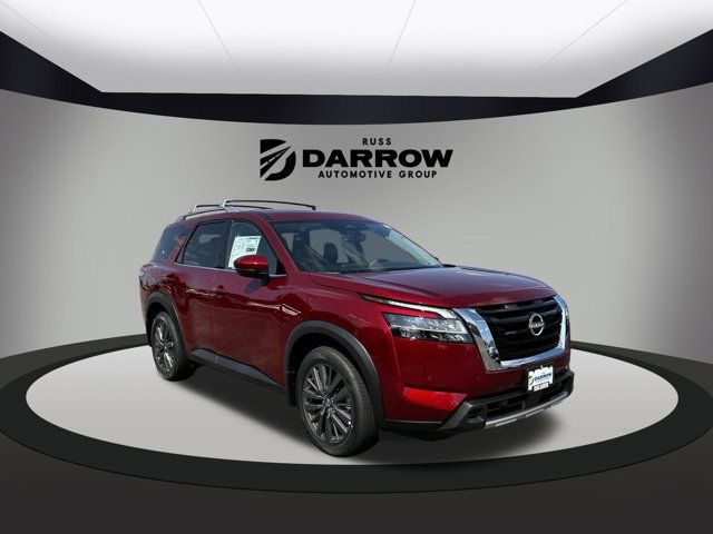 2024 Nissan Pathfinder SL