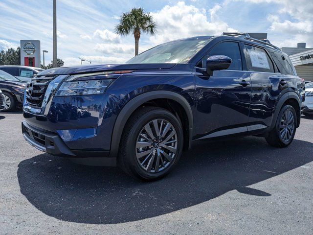 2024 Nissan Pathfinder SL