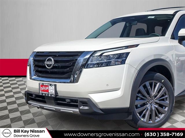 2024 Nissan Pathfinder SL