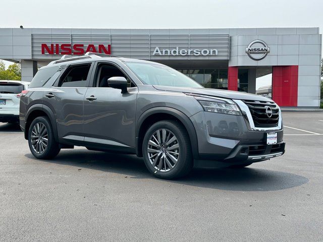 2024 Nissan Pathfinder SL