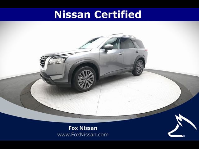 2024 Nissan Pathfinder SL