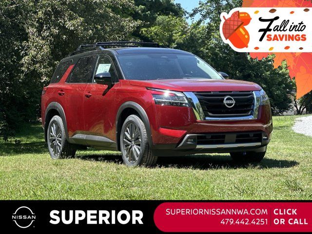 2024 Nissan Pathfinder SL