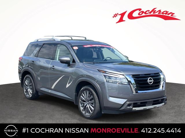 2024 Nissan Pathfinder SL