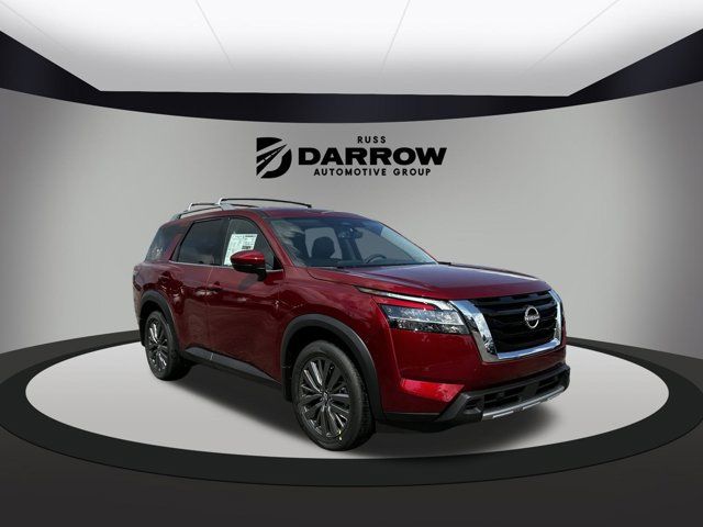 2024 Nissan Pathfinder SL