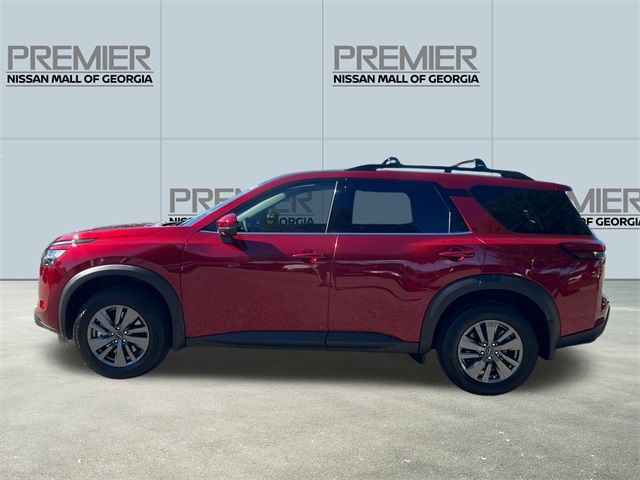 2024 Nissan Pathfinder SV