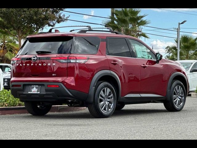 2024 Nissan Pathfinder SV