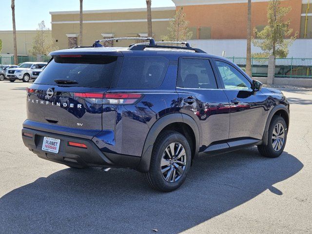 2024 Nissan Pathfinder SV