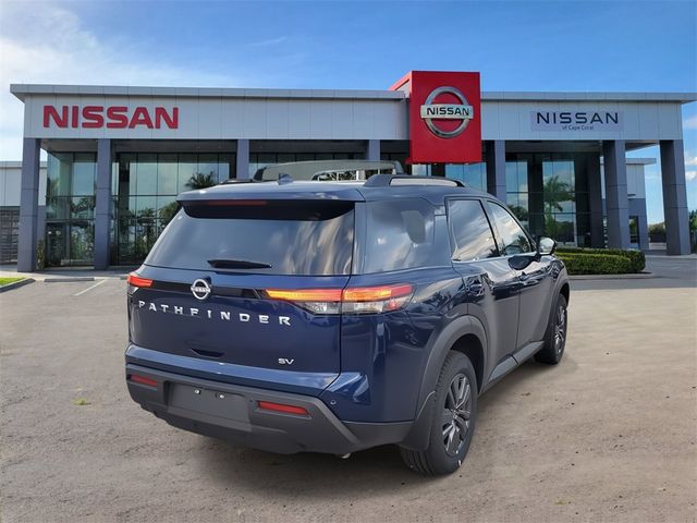 2024 Nissan Pathfinder SV