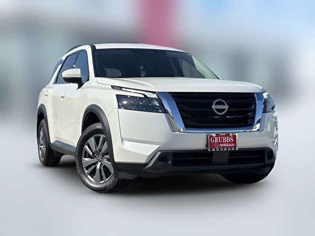 2024 Nissan Pathfinder SV