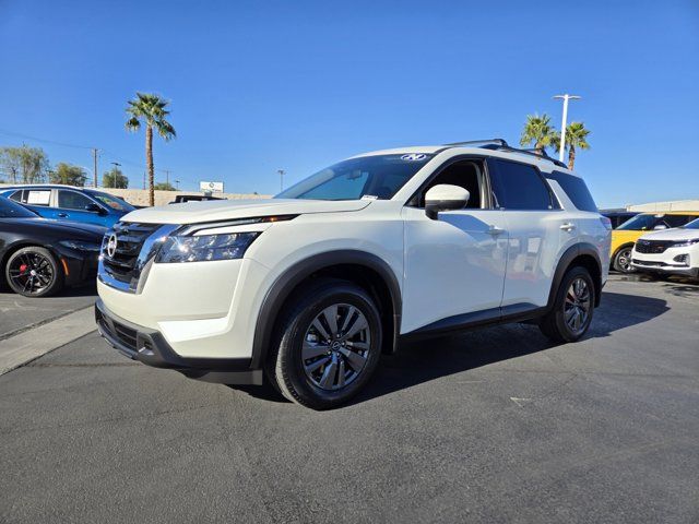 2024 Nissan Pathfinder SV