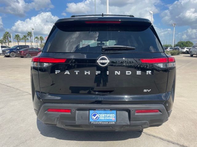 2024 Nissan Pathfinder SV