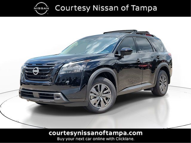 2024 Nissan Pathfinder SV