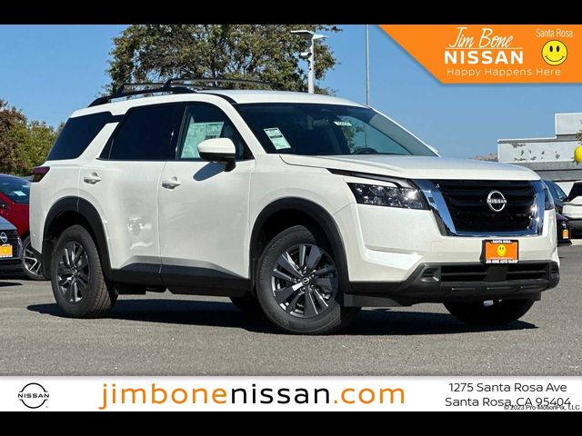 2024 Nissan Pathfinder SV