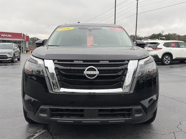 2024 Nissan Pathfinder SV