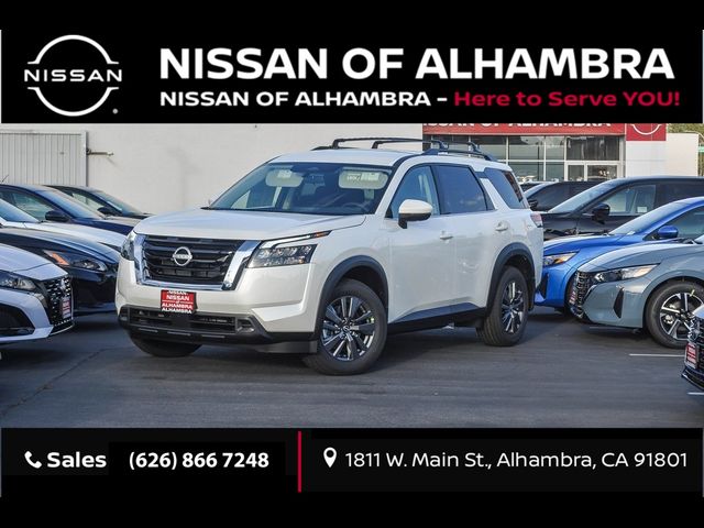 2024 Nissan Pathfinder SV