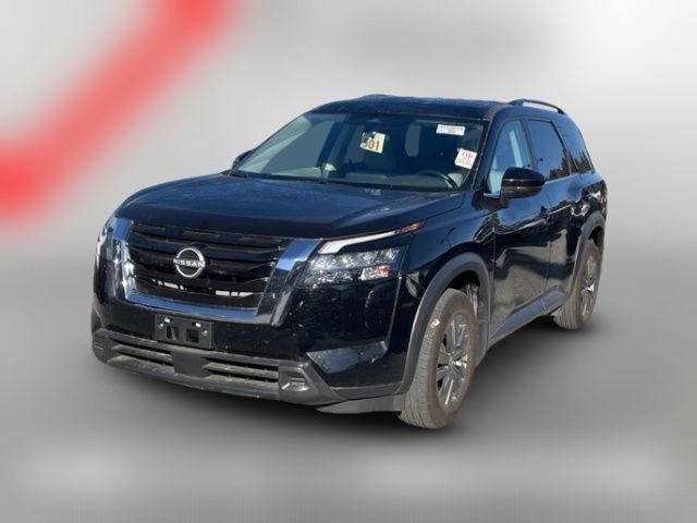 2024 Nissan Pathfinder SV