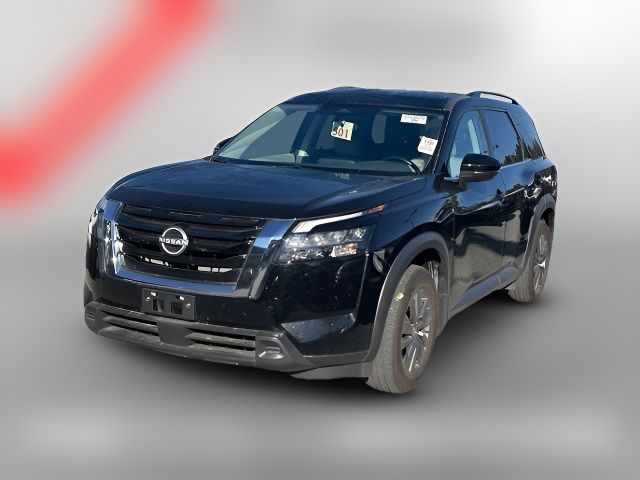 2024 Nissan Pathfinder SV