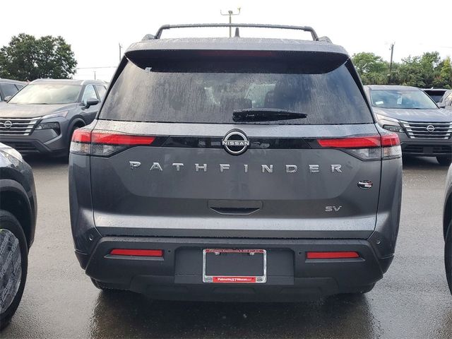 2024 Nissan Pathfinder SV