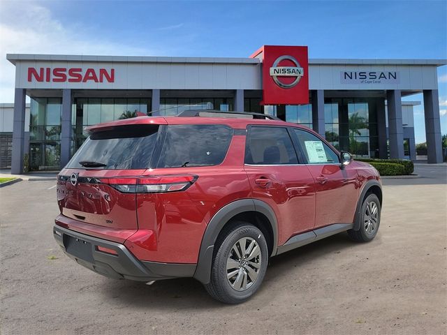 2024 Nissan Pathfinder SV