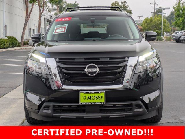 2024 Nissan Pathfinder SV