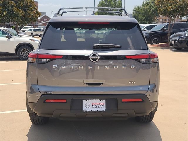 2024 Nissan Pathfinder SV