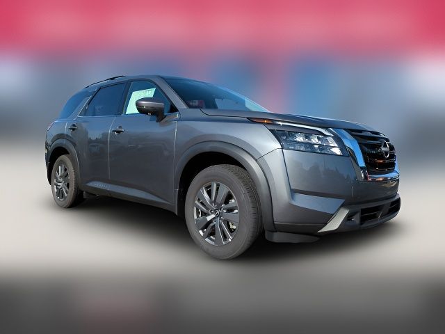 2024 Nissan Pathfinder SV