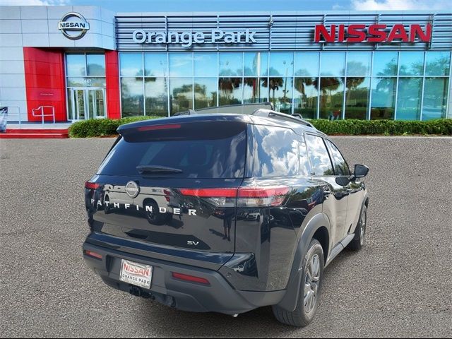 2024 Nissan Pathfinder SV