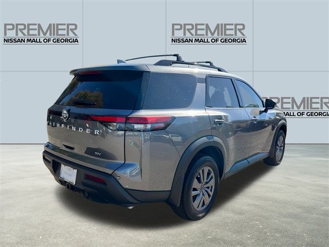 2024 Nissan Pathfinder SV