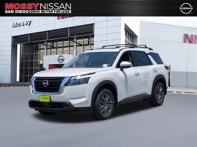 2024 Nissan Pathfinder SV