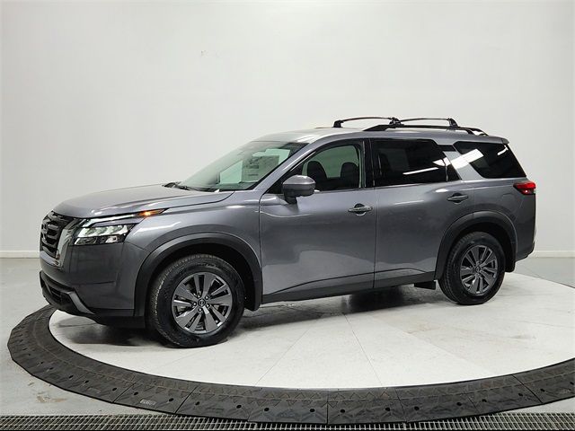 2024 Nissan Pathfinder SV