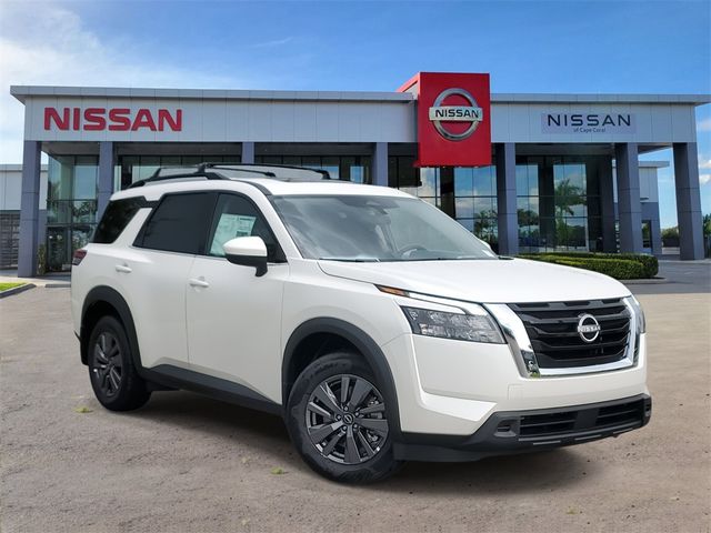 2024 Nissan Pathfinder SV