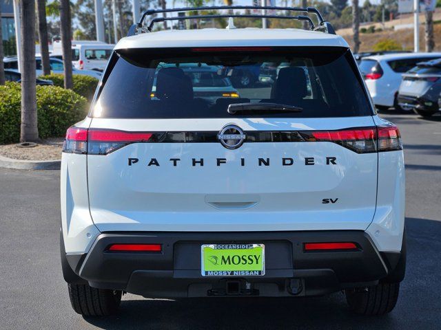 2024 Nissan Pathfinder SV