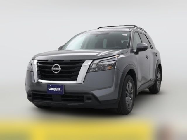 2024 Nissan Pathfinder SV