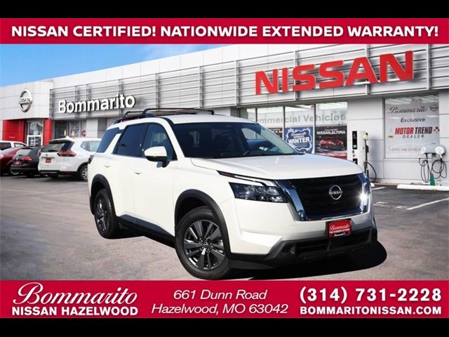 2024 Nissan Pathfinder SV