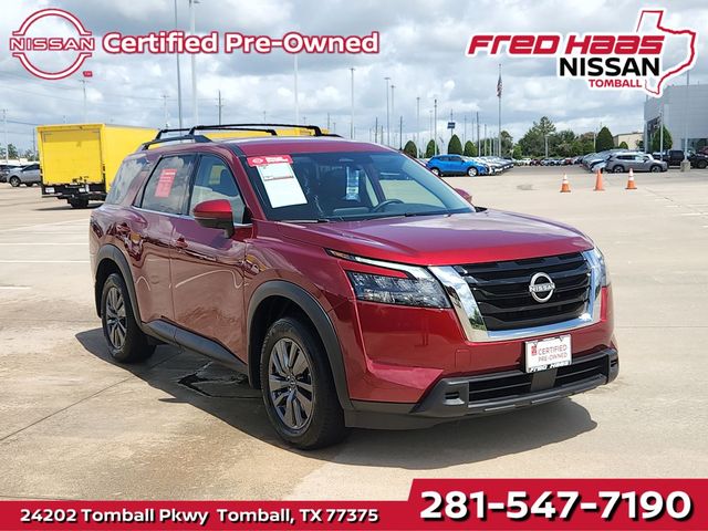 2024 Nissan Pathfinder SV