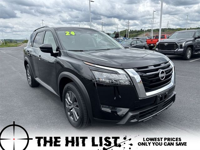 2024 Nissan Pathfinder SV