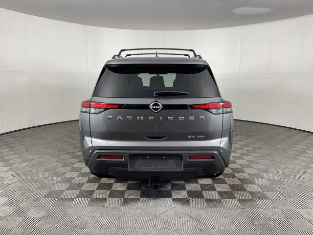 2024 Nissan Pathfinder SV