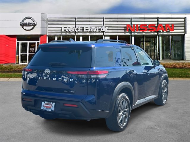 2024 Nissan Pathfinder SV
