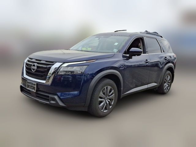 2024 Nissan Pathfinder SV