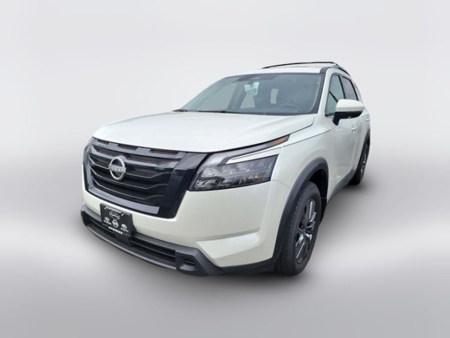 2024 Nissan Pathfinder SV