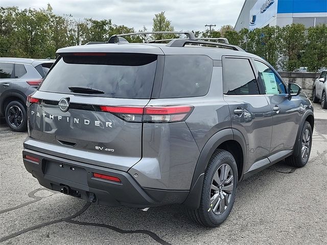 2024 Nissan Pathfinder SV