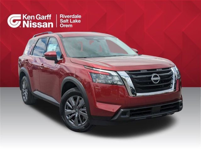 2024 Nissan Pathfinder SV